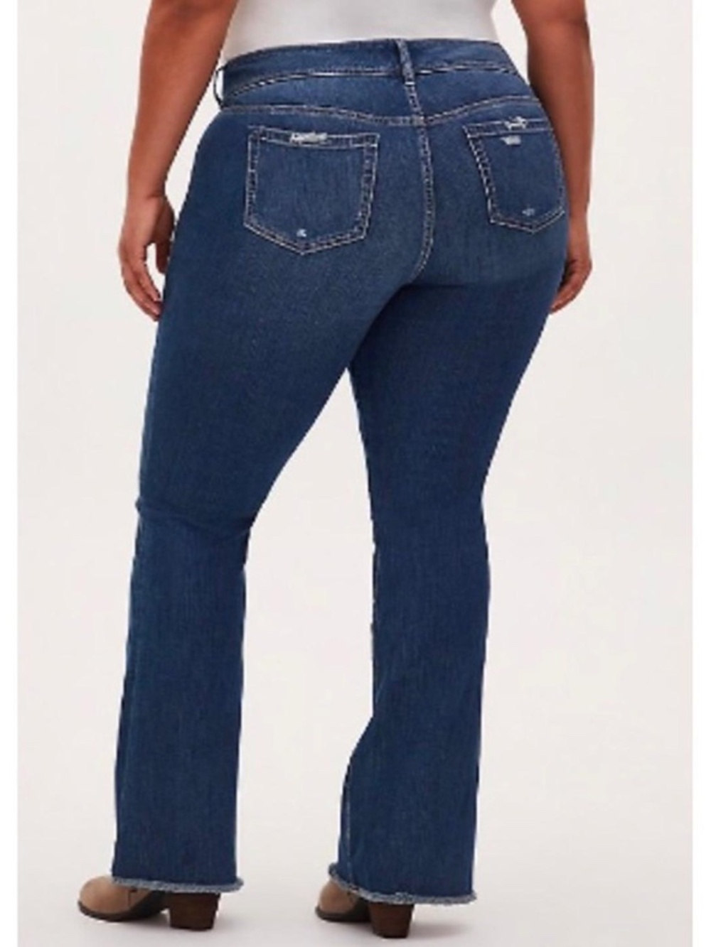 LIke New TORRID MID RISE FLARE DISTRESSED JEANS SIZE 16R